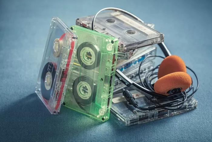 150+ 90s Music Trivia Questions with Answer